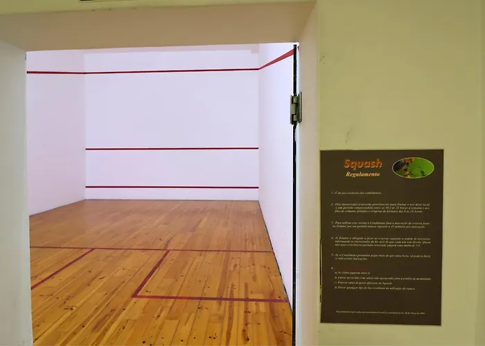 Barramares Pool & * Ovar